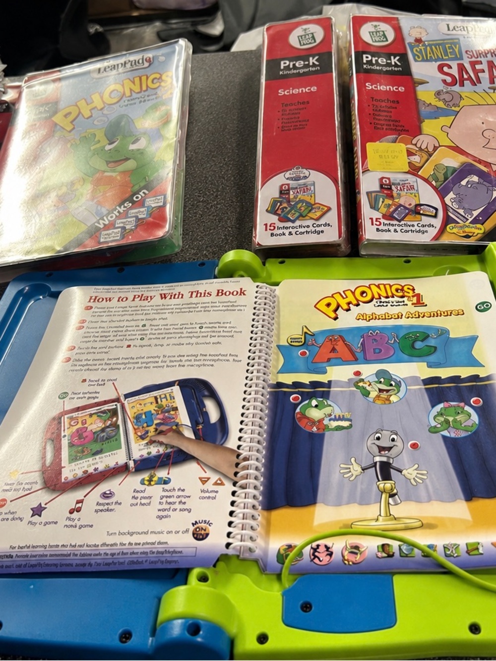 LeapFrog LeapPad Learning System bundle – fully tested and working! incl 3 books
